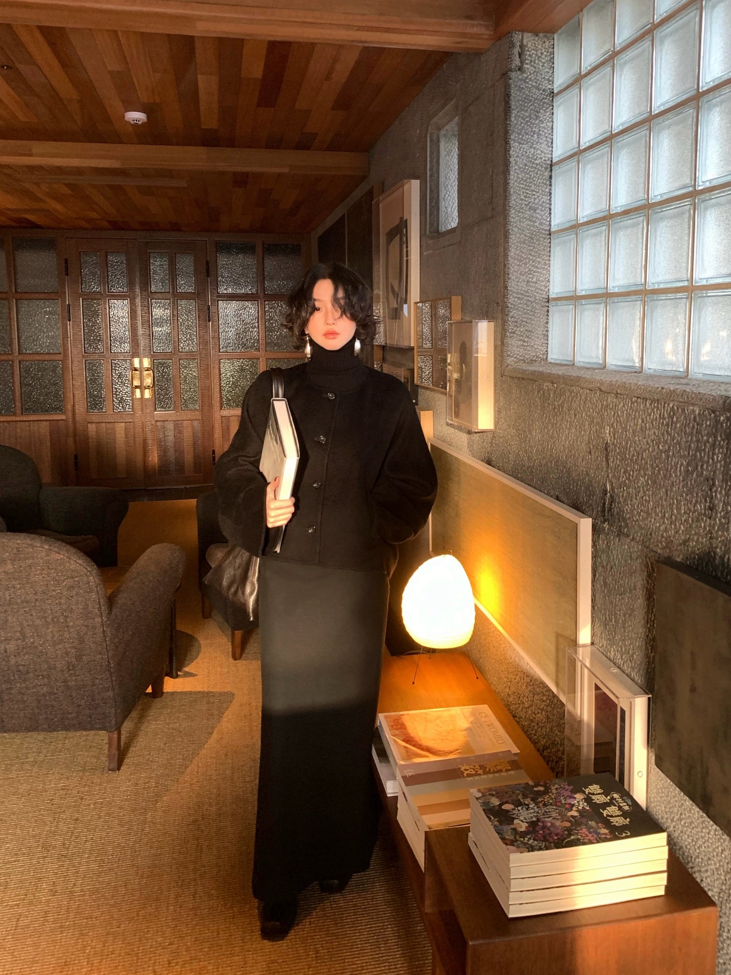 Flowing Fiber Wool-Blend Midi Skirt – Hong Kong Retro Autumn/Winter