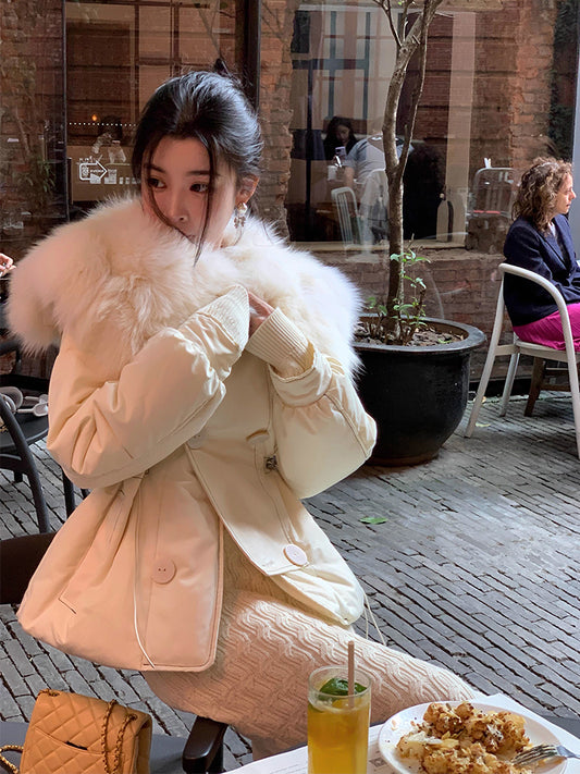 White Duck Down Jacket – Cozy Winter Puffer with Imitation Fox Fur Collar