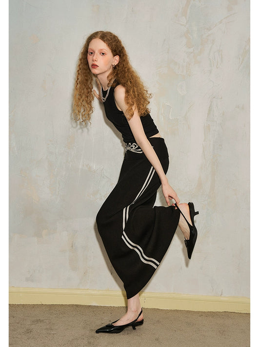 تنورة من الحرير الجليدي من الجاكار بفيونكة