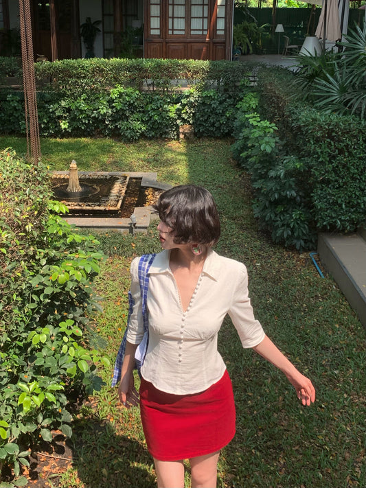 Lan Meng Linen V-Neck Blouse