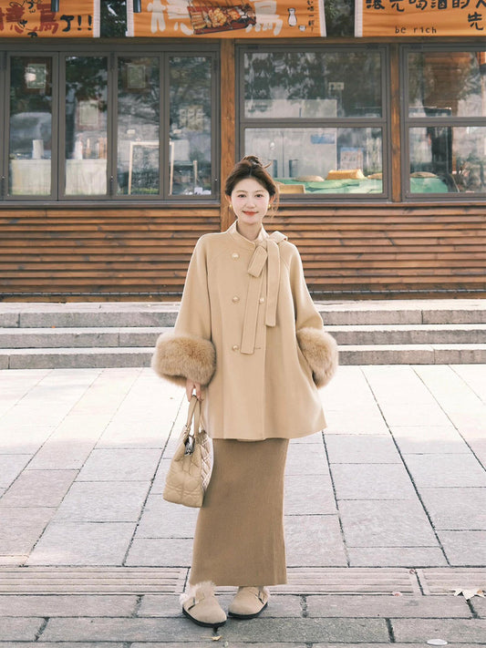 Reversible Cashmere Cape – Luxe Gold Bow-Detail Woolen Jacket