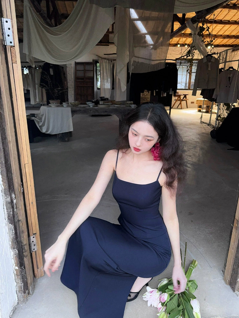 Gonna a tubino dritta a vita alta