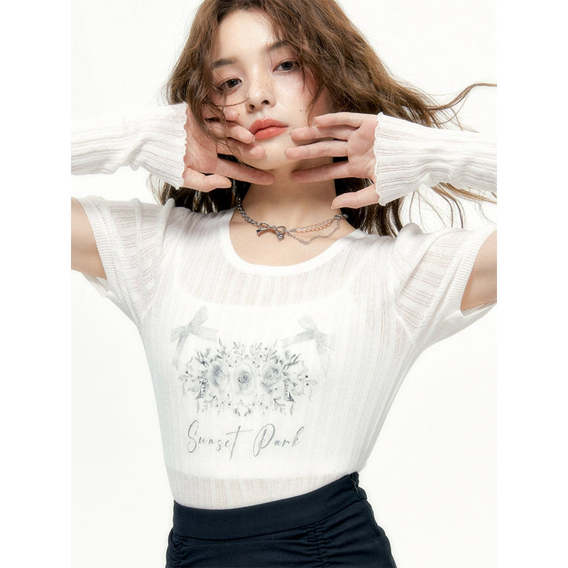 Rose Print B/W Short Sleeve Top