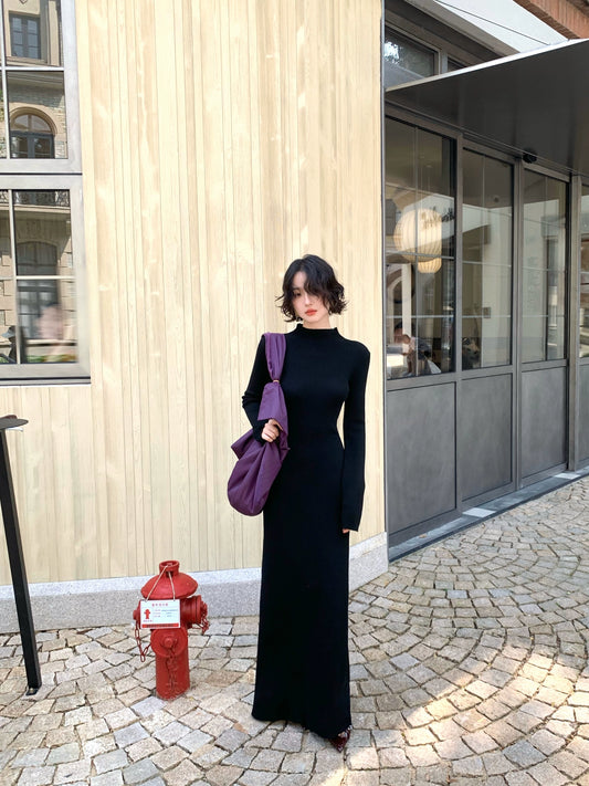 Blue Quiet Drape Knit Dress – Wine Noon Retro Autumn/Winter 2025 Edition