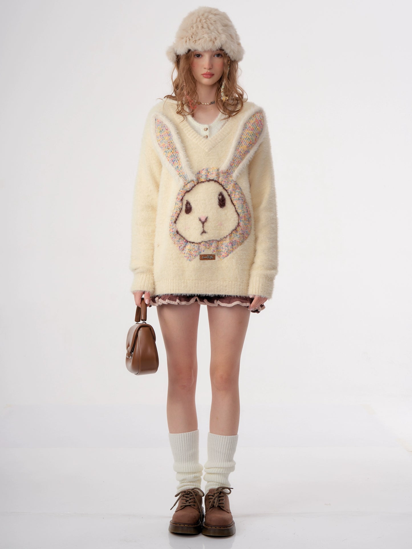 Apricot Rabbit V-neck Sweater | Soft Waxy Retro Knit Vest for Autumn/Winter