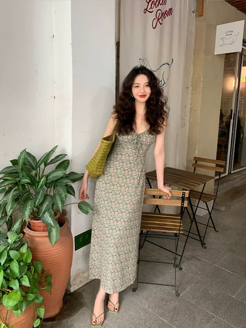 Retro Lace Floral Suspender Dress