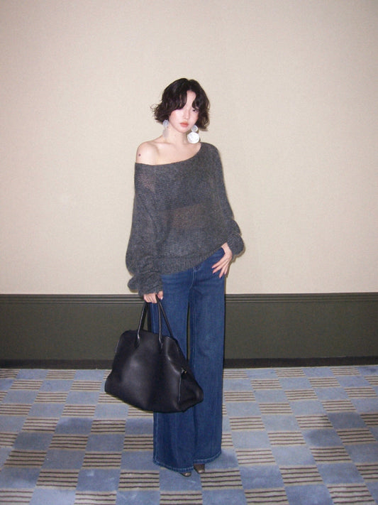 Relaxed Striped Wool-Blend Knit Top – Hong Kong Retro Autumn Drop-Shoulder Style