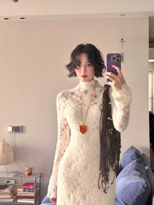 Moonlight Gauze High-Neck Elegant Lace Maxi Dress – French Retro Autumn