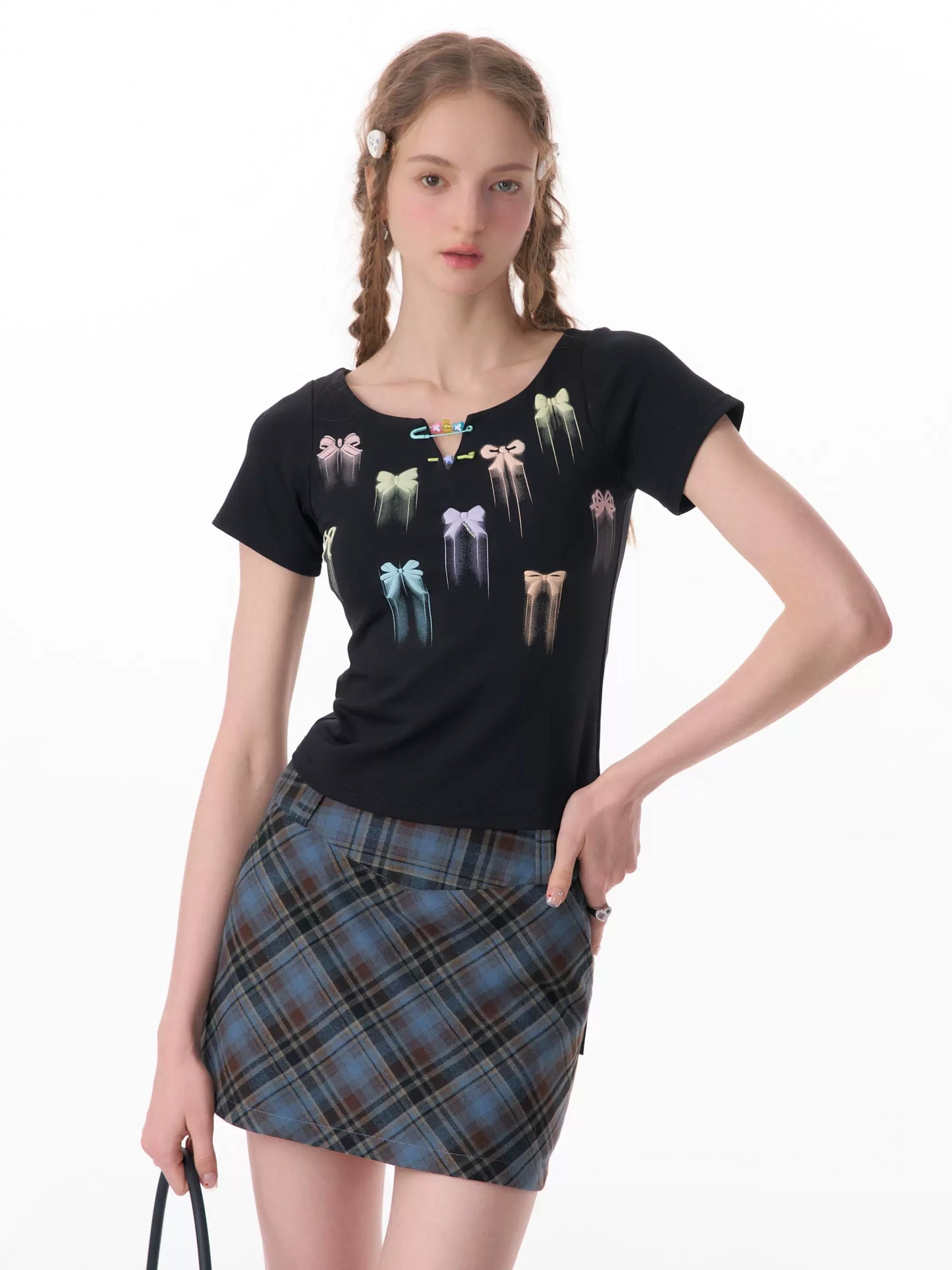 Bow Printed Slim Fit T-shirt | Short Sleeve Retro Design for Summer