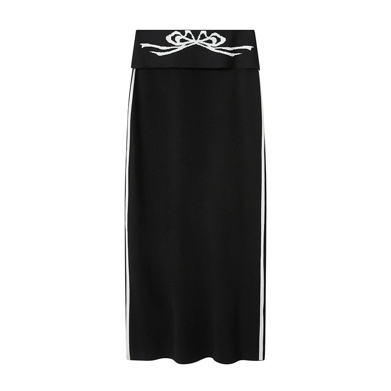 تنورة من الحرير الجليدي من الجاكار بفيونكة