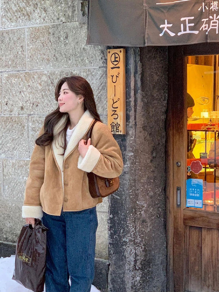 Suede Lambswool Biker Jacket – Short Fur-Lined Statement Piece