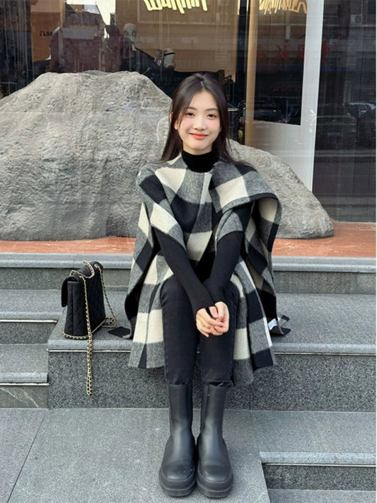 Reversible Cashmere Cape – Hepburn-Style Short Checkered Wool Jacket