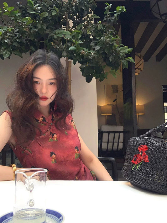 Chaleco sin mangas con botones diagonales