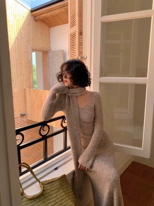 Winter Time U-Neck Knitted Base Dress with Scarf – Timeless Design