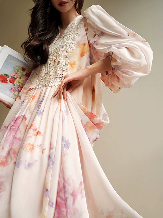 Vintage Print Resort Maxi Dress – Lace Elegant Detail