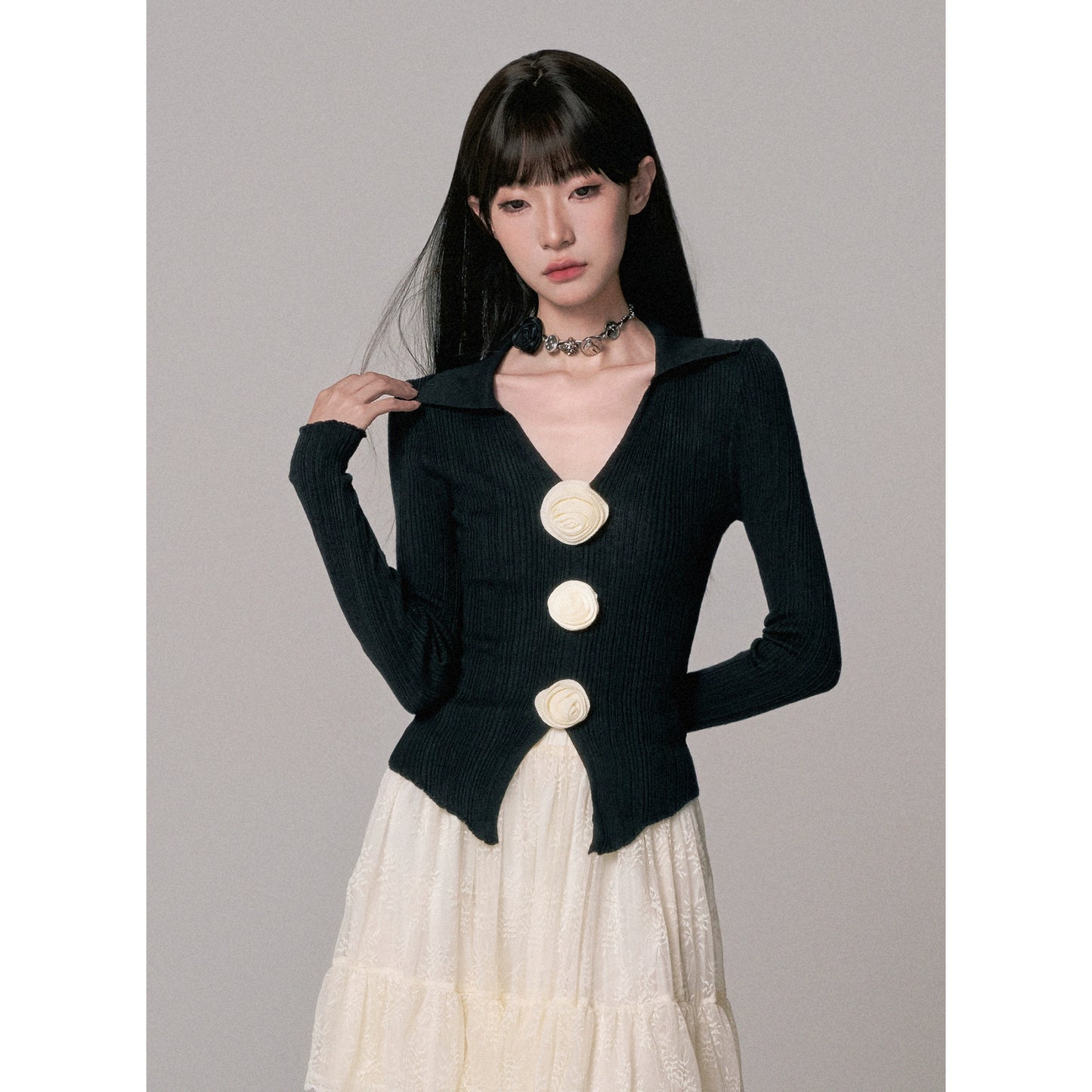 V-Neck Small Lapel Slim Fit Layered Knit Top (Long Sleeve)