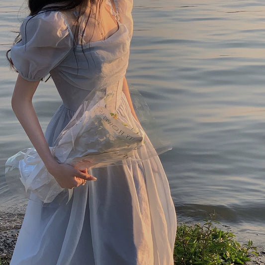 순수한 욕망 네크 라인 드레스