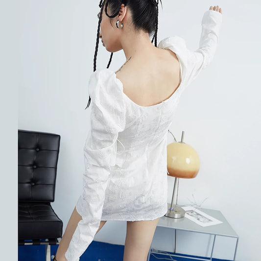 Abito con maniche a palloncino in pizzo plissettato jacquard retrò