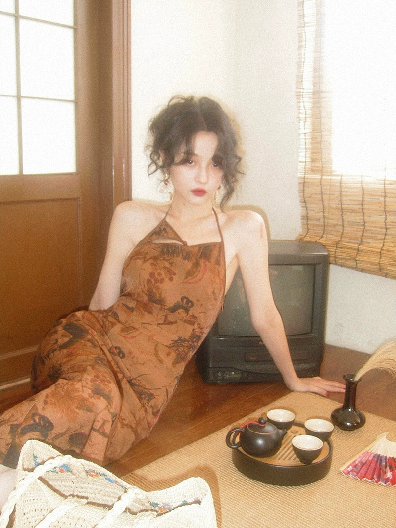 فستان Qipao خمر: أناقة الرقبة المعلقة في الصيف