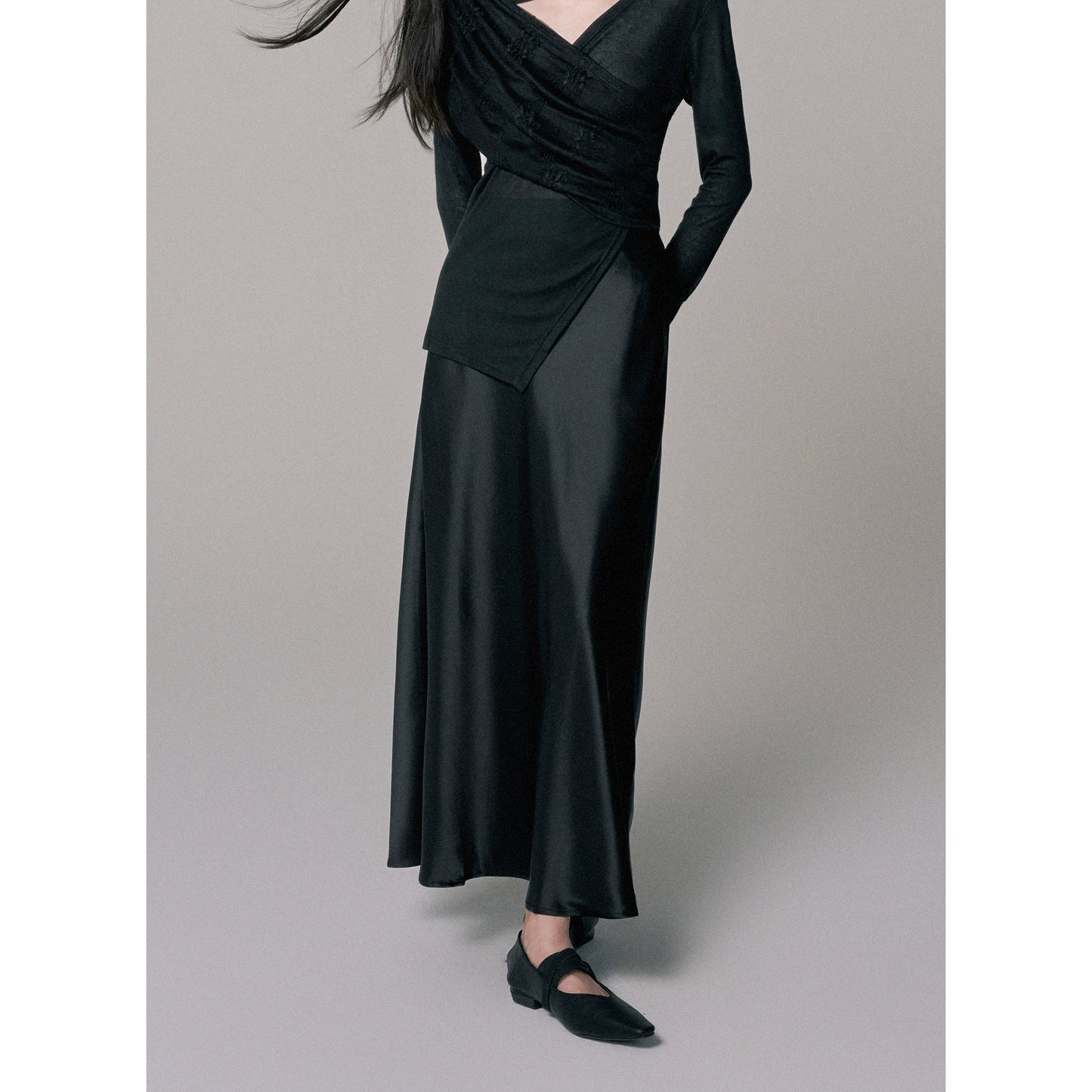 V-Neck Lace Textured National Style Top & Skirt Set (Cream Tone)