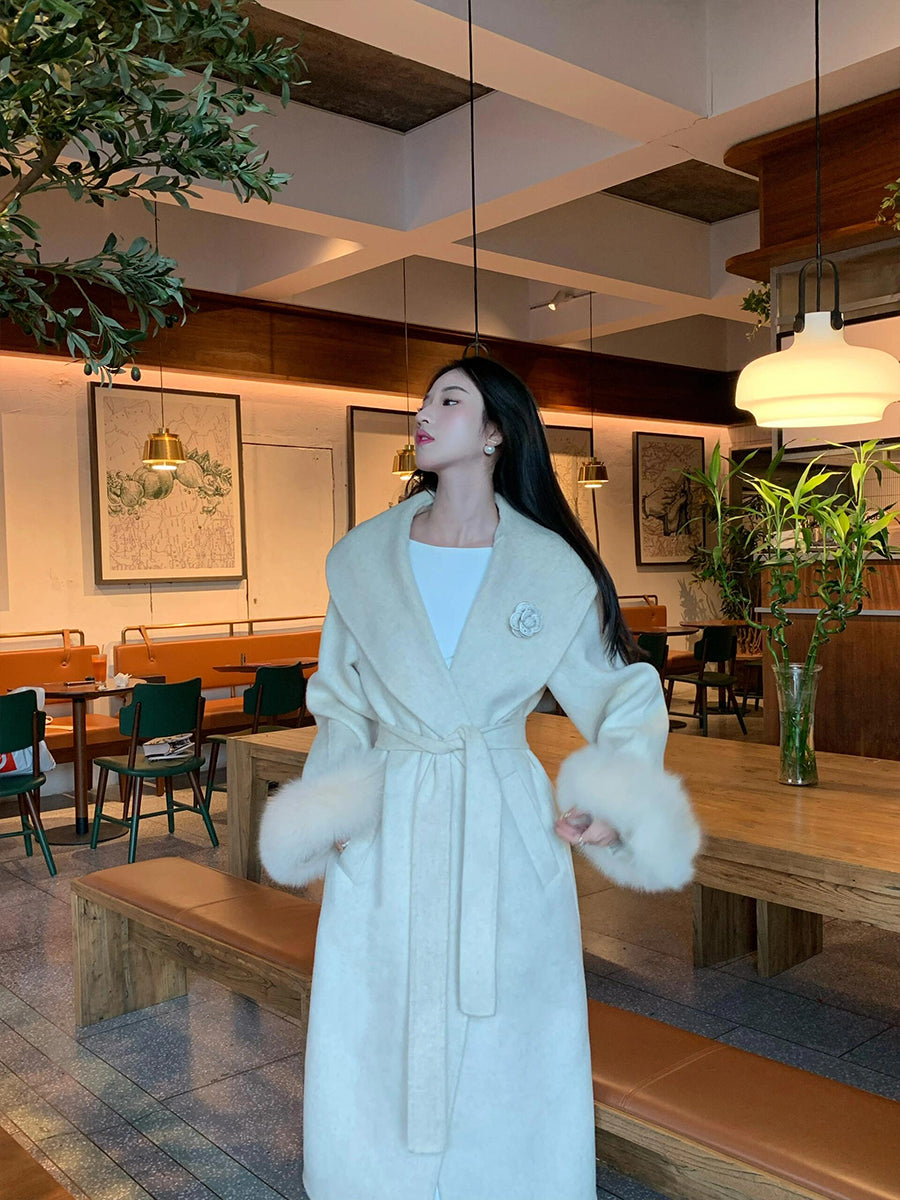 Off-White Double-Faced Cashmere Coat – Luxurious Fox Fur Wool Jacket