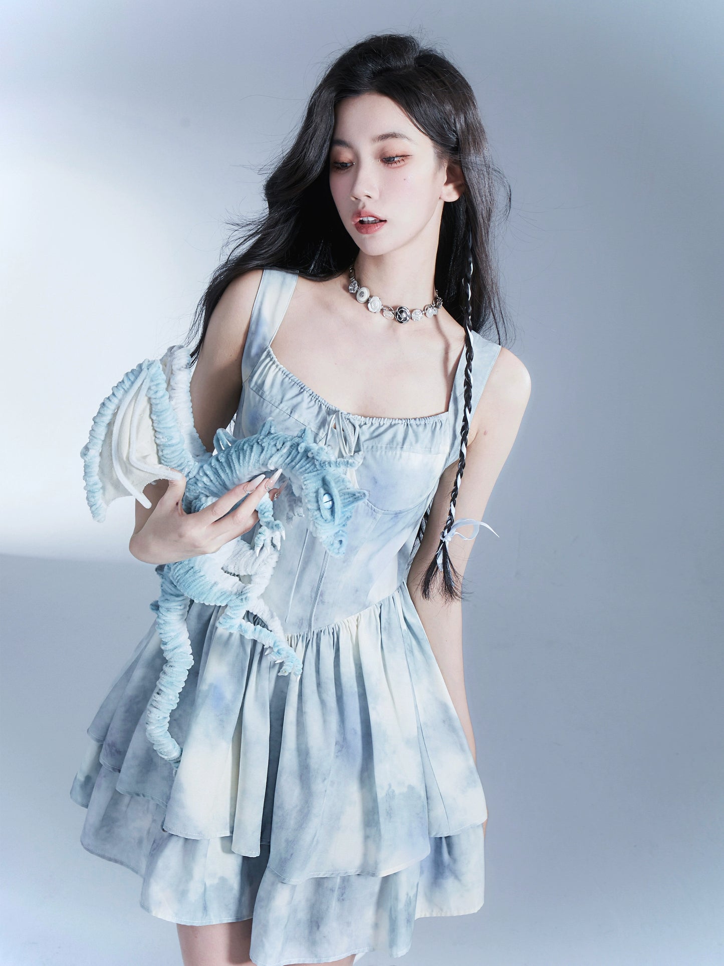 Sweet Cool Rose Button Necklace