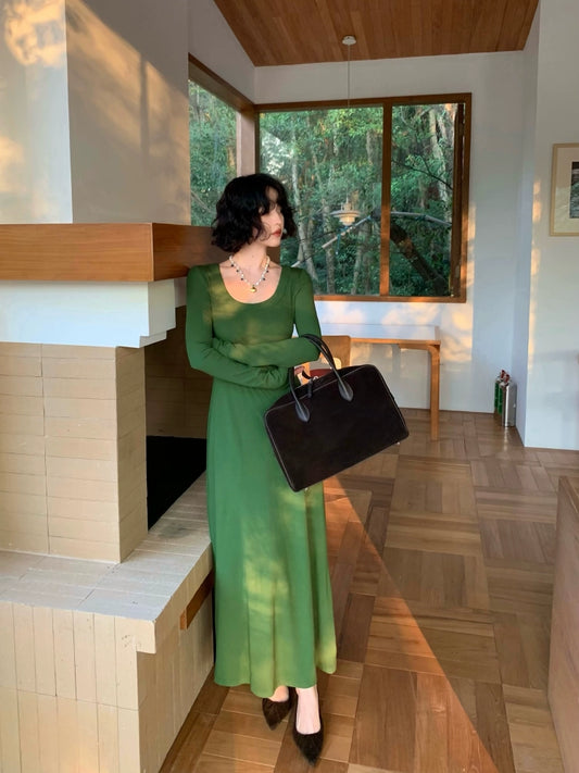 Confession Song U-Neck Long Dress – Romantic Retro Style