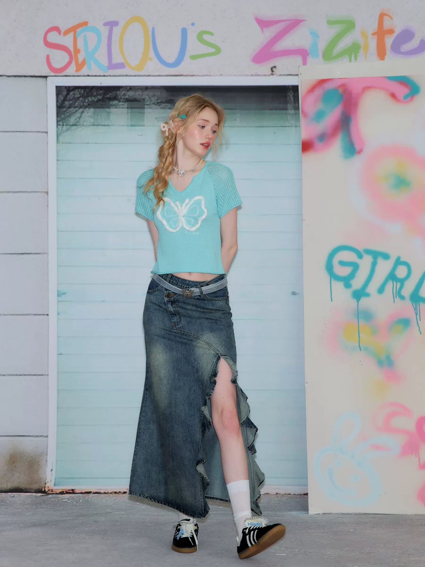 Butterfly V-neck Raglan Sleeve T-shirt | Hollow Knit Retro Design for Summer