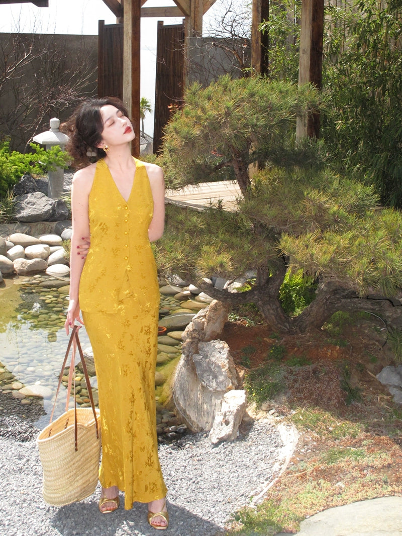 জ্যাকার্ড স্লিভলেস ভেস্ট