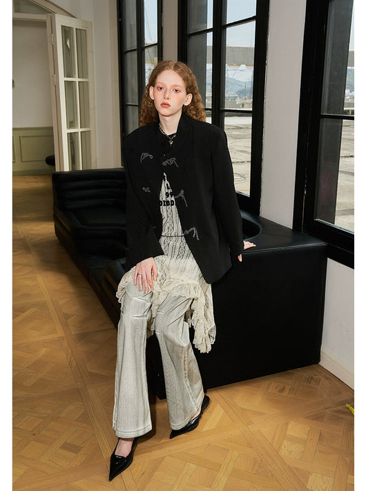 فستان بدون أكمام من الدانتيل المجوف