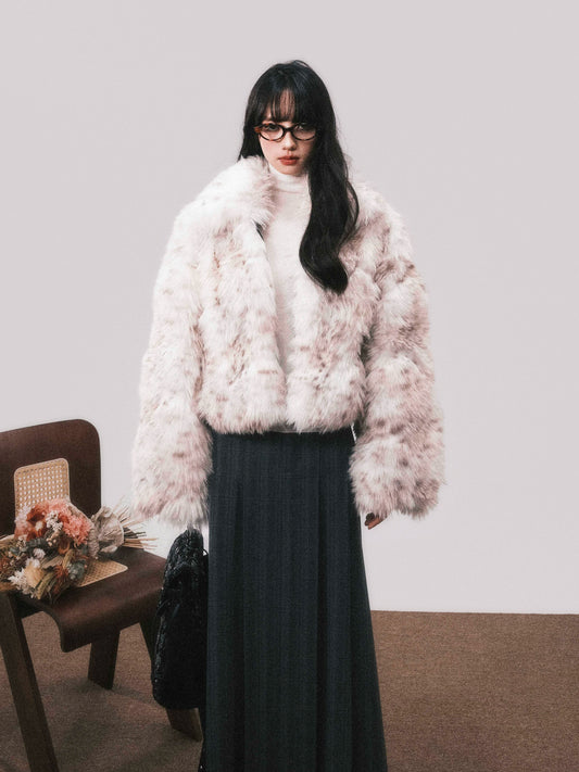 Chunky Faux Fur Jacket with Slouchy Silhouette (Winter Style)