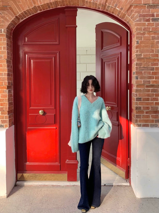 Ice Blue V-Neck Loose Wool Sweater – Cozy Fit