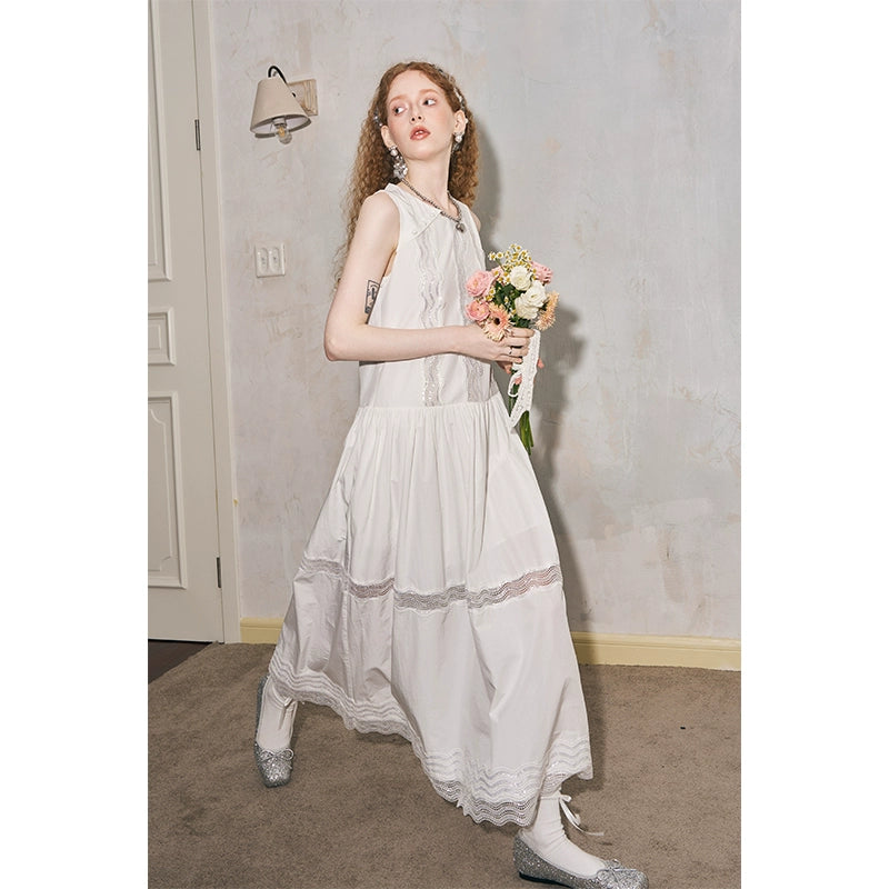 الدانتيل المرقعة فستان بلا أكمام