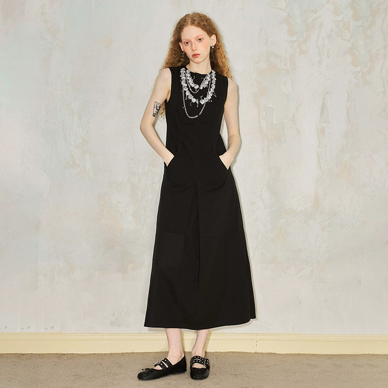 فستان تانك بقلادة الكرز