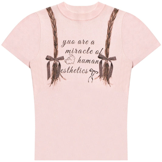 Вязаная футболка приталенного кроя с принтом | Летний дизайн в американском стиле ретро с короткими рукавами