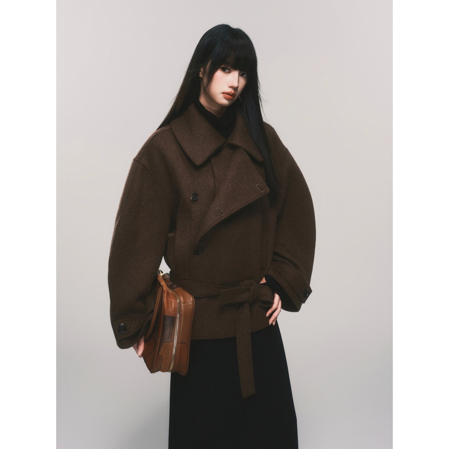 Relaxed Wool Waist Cropped Jacket with Slouchy Silhouette