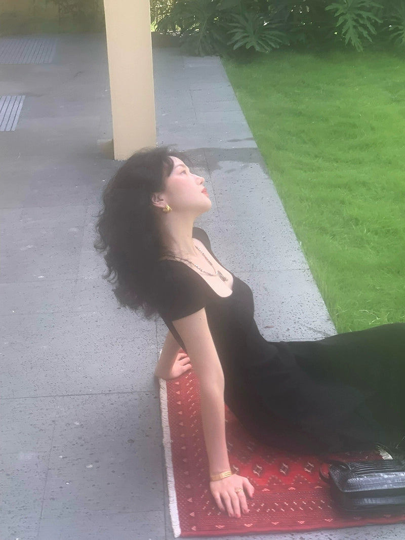 Vino Noon Homemade Vintage Vintage Red Square Vestido de manga corta Summer de mujeres 2023 NUEVA SLIM FIT SKIRT