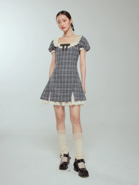 التباين الديناميكي -فستان الدانتيل المجوف