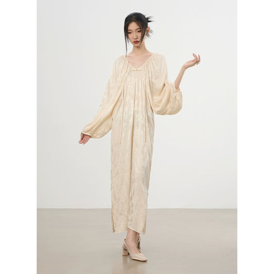 أكمام الرياح فستان Qipao