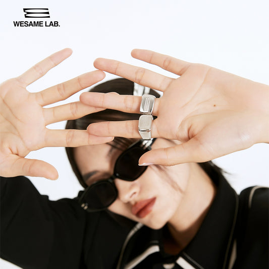 Индивидуальное кольцо для открытия уплотнения логотипа широко