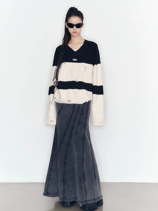 Color Matching V-neck Sweater