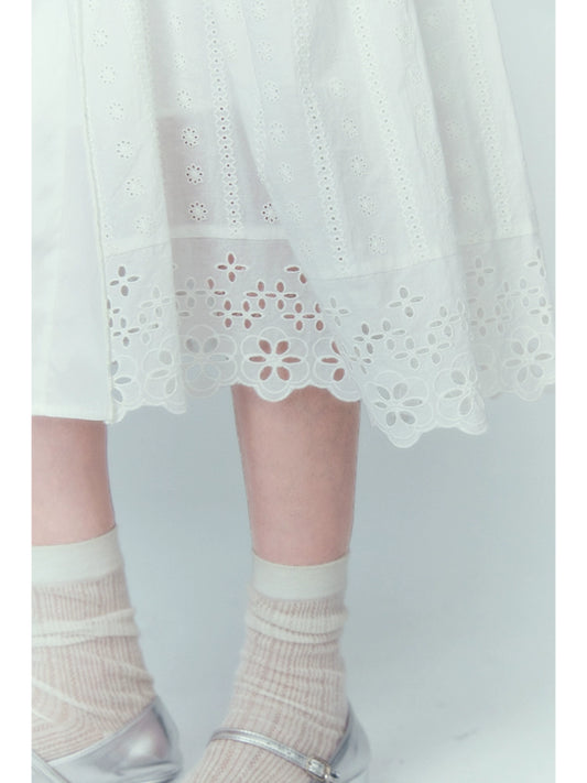 الفراشة الأبيض -فستان الأكمام