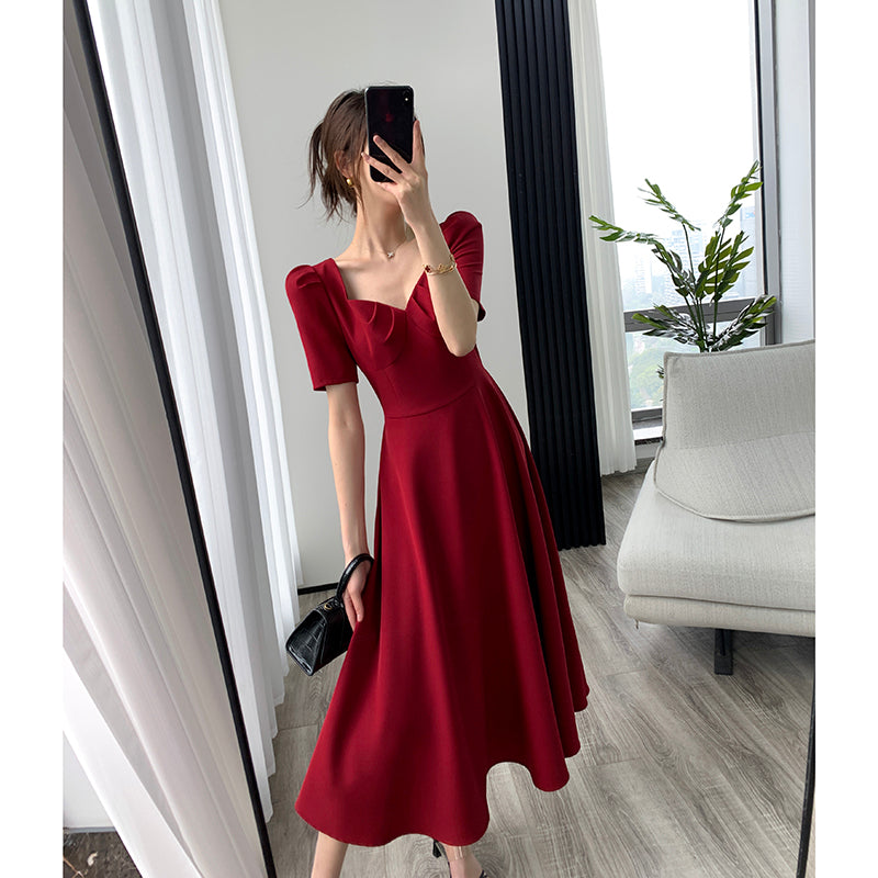 フレンチヘプバーンスタイルのサマードレス｜ワンピース・ドレス
