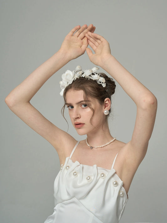 Жемчужное белое платье лунного света