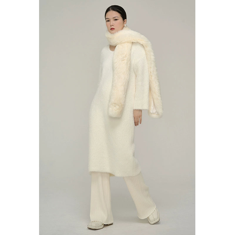 V-Neck Furry 드레스