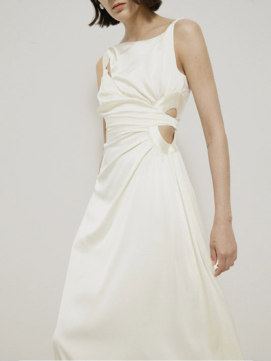 비대칭 스트랩 긴 드레스