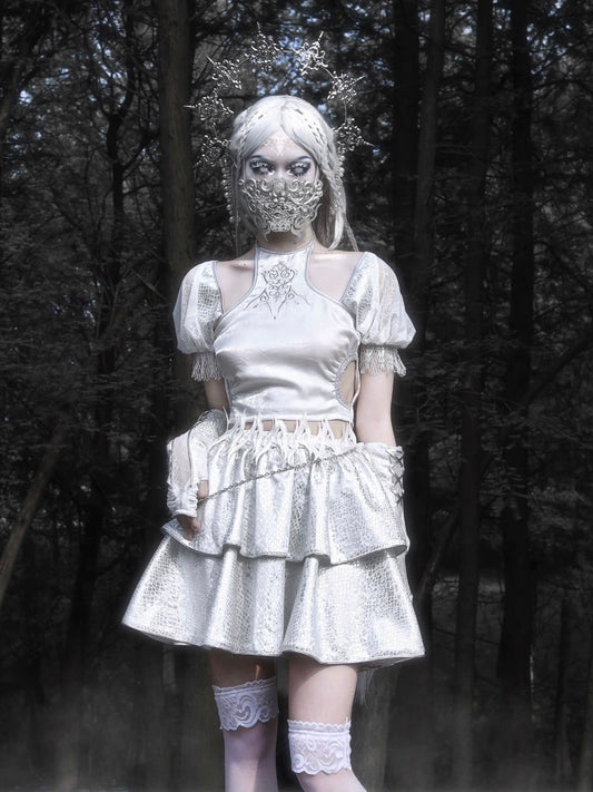 Silver Dragon Bubble Sleeve Top