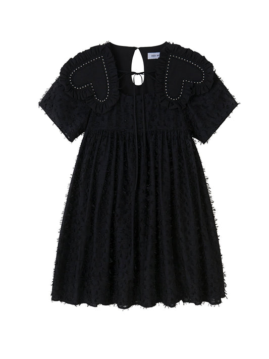 الرجعية قبالة الكتف -الفستان الأبيض