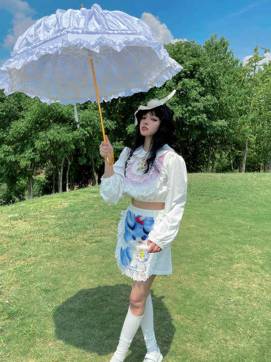 تنورة قصيرة من الدانتيل