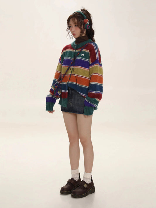 Maglia a righe arcobaleno retrò